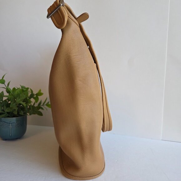 EUC Coach Vintage Legacy Slim Duffle Shoulder Bag (#9060) in Camel w/Nickel HW - Picture 6 of 16